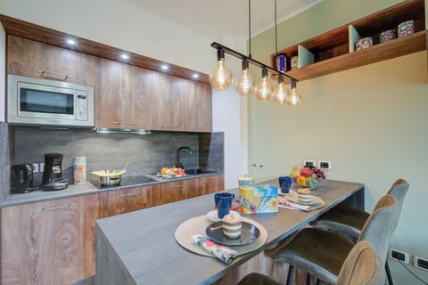 Kitchen and dining area