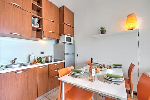Kitchen and dining area