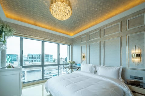 Deluxe Double Room | Egyptian cotton sheets, premium bedding, pillowtop beds, free minibar