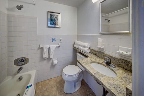 Standard Suite, 1 Bedroom | Bathroom | Combined shower/tub, free toiletries, hair dryer, towels