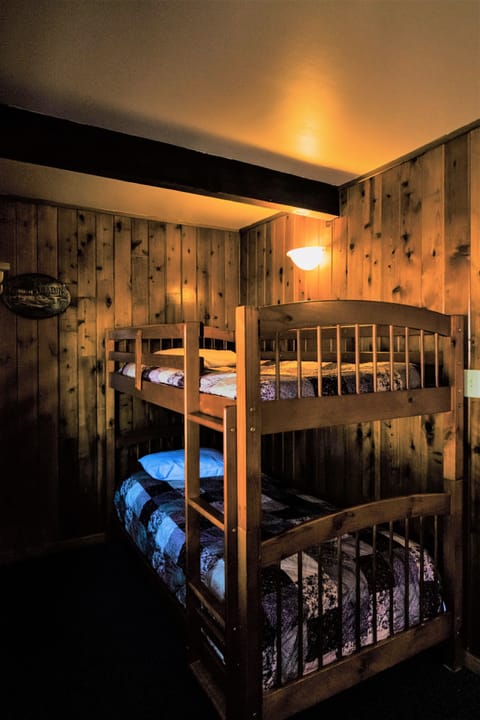 Log Cabin | Extra beds