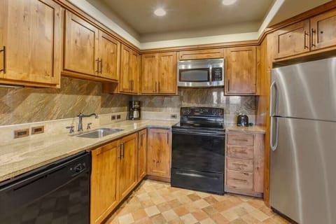 Hilton Vacation Club Sedona Summit_9.jpg