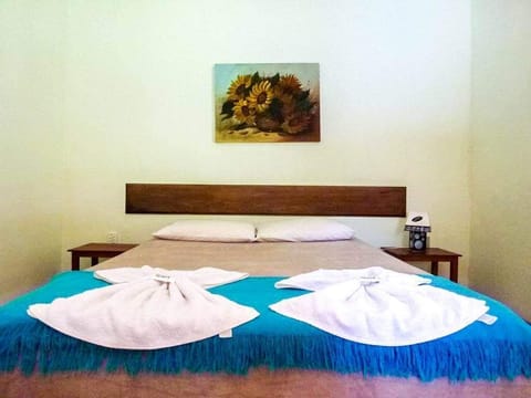 Basic Room | Bed sheets