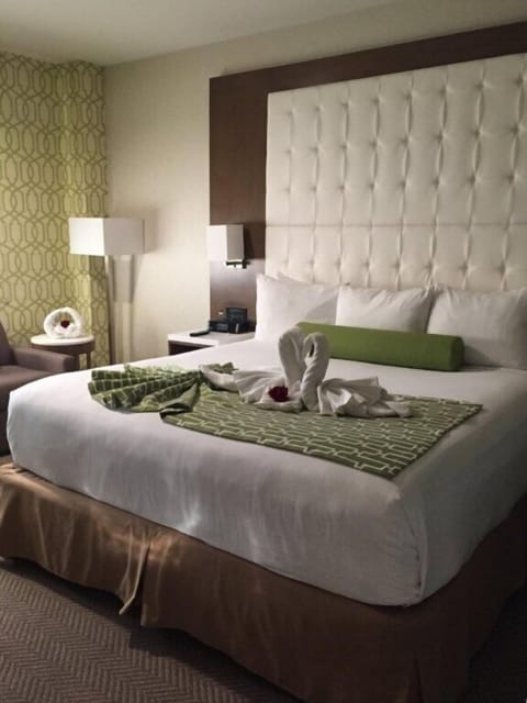 ClubWyndhamAnaheim_a7