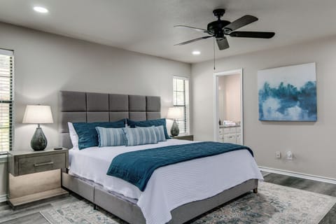 master bedroom with king bed 