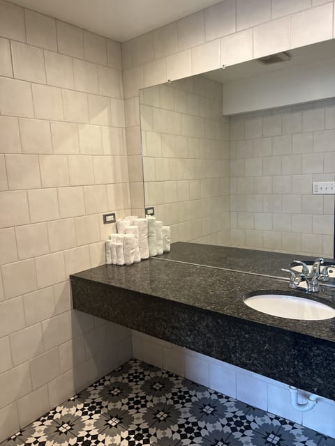 Standard Room | Bathroom | Free toiletries, towels, soap, shampoo