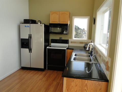 Kitchen       3rd floor