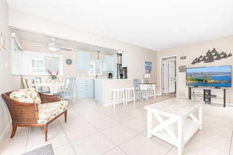 View of spacious living, dining and kitchen areas. The bright and sunny upper unit nicely accommodates a maximum of 6 guests.