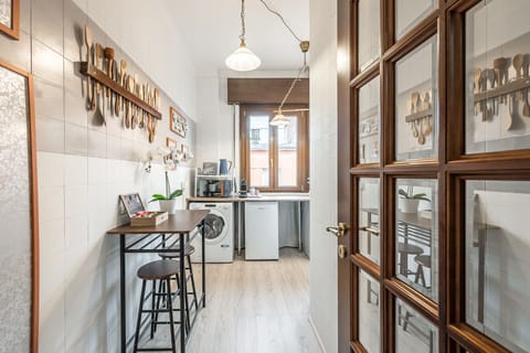 Casa Emilia - Kitchenette with coffee corner.