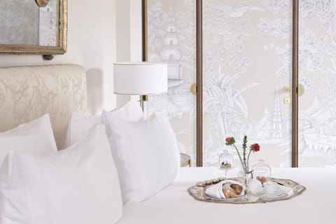 Suite, Terrace (Violino D Oro) | Premium bedding, down comforters, memory foam beds, free minibar items