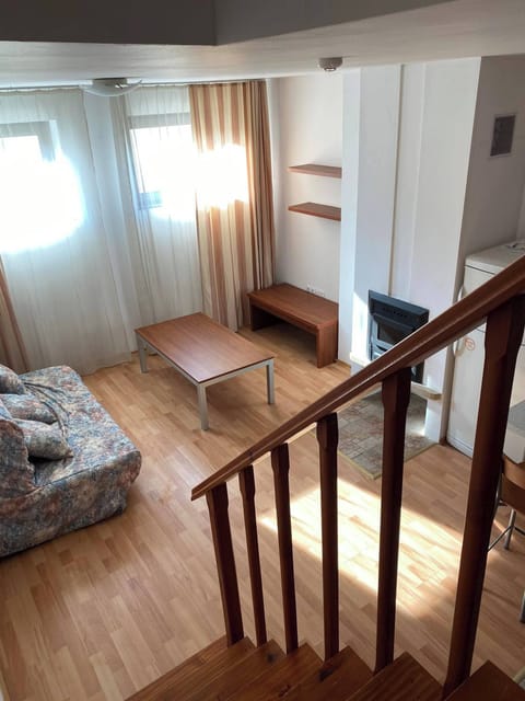 Apartment, 1 Bedroom, Balcony | Living room