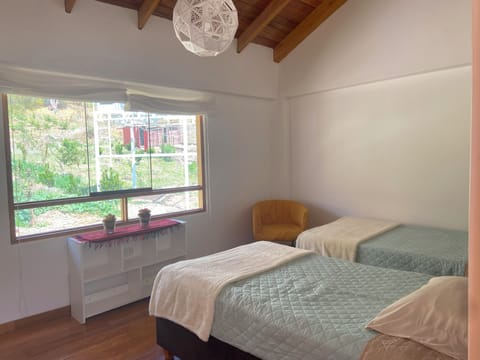 Comfort Double Room | Free WiFi, bed sheets