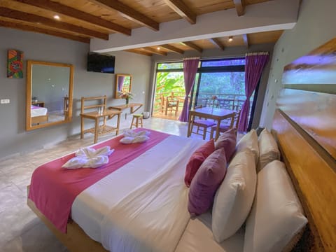 Luxury Cabin, 1 Queen Bed, Hot Tub, Mountain View | In-room safe, desk, free WiFi, bed sheets