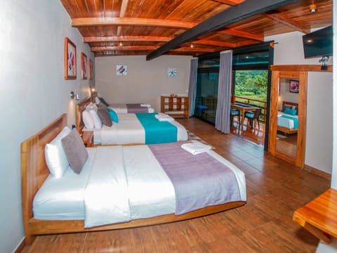 Deluxe Cabin, Terrace, Mountain View | In-room safe, desk, free WiFi, bed sheets