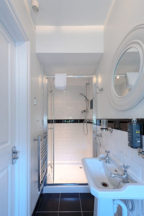 Executive King with Shower | Bathroom | Designer toiletries, hair dryer, towels, soap
