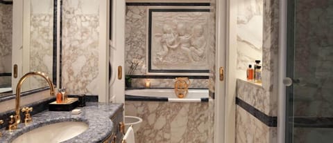 Free toiletries, hair dryer, bidet, towels