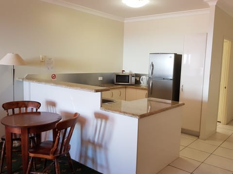 Standard Apartment, 1 Bedroom, Non Smoking, Kitchen (Ocean Studio Apartment) | Private kitchen | Full-size fridge, microwave, stovetop, dishwasher