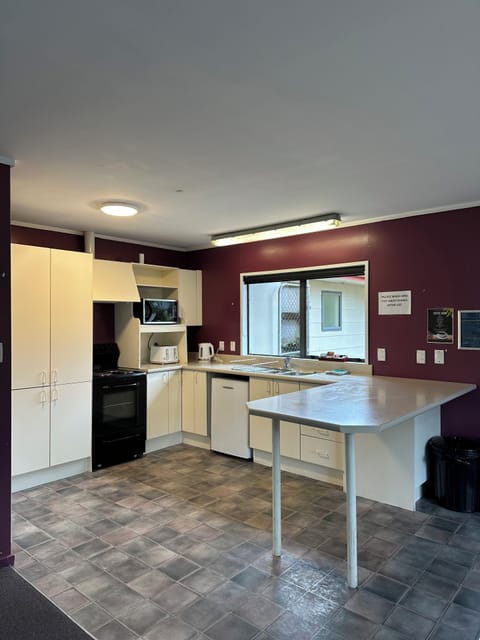 Lodge Ensuite Rooms | Shared kitchen | Fridge, microwave, highchair