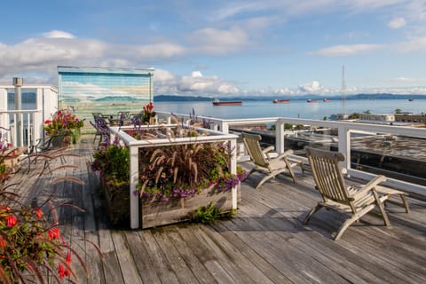 Sundeck