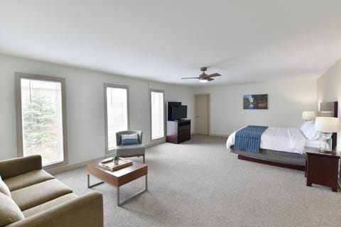 Suite, 3 Bedrooms, Pool View | In-room safe, desk, blackout drapes, iron/ironing board