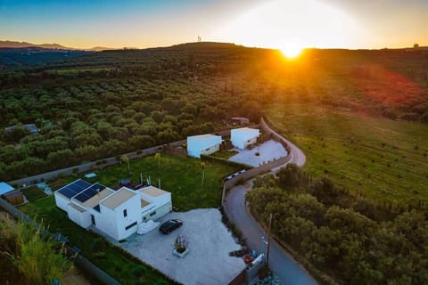 Experience pure magic in nature as you relax and witness the captivating beauty of the sunrise and sunset—an enchanting spectacle