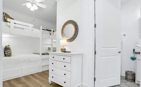 Bunk Room-4 Twin Beds