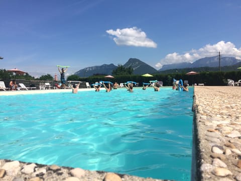 Seasonal outdoor pool, pool umbrellas, sun loungers