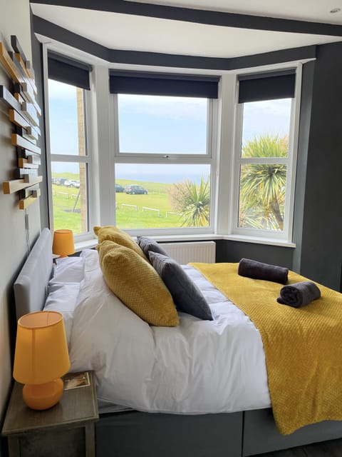 Double Room, Ensuite (Room 3) | 7 bedrooms, soundproofing, free WiFi