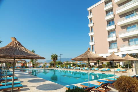 Seasonal outdoor pool
