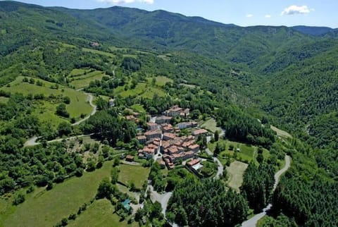 Town/city in general. PANOTAMIC VIEW