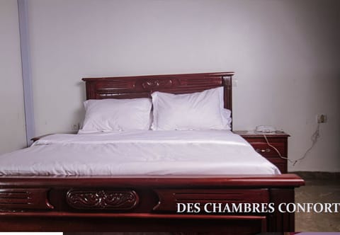 Classic Room | Desk, free WiFi, bed sheets