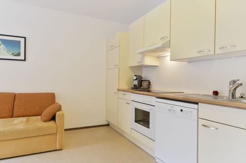 Apartment (Top 7) | Private kitchen | Fridge, stovetop, coffee/tea maker, electric kettle