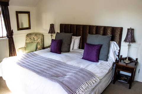 Superior Double Room | Desk, free WiFi, bed sheets