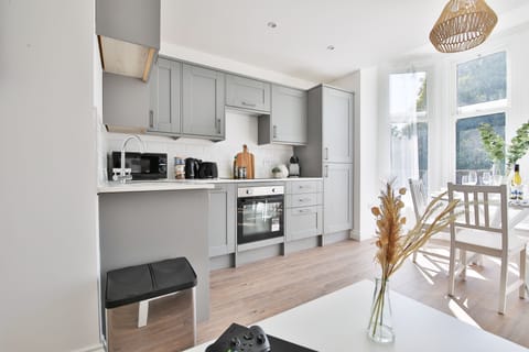 Premium Apartment, 2 Bedrooms | Private kitchen | Fridge, microwave, oven, dishwasher