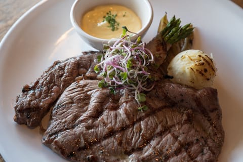 Lunch and dinner served