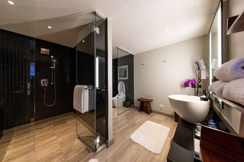 Nobu Suite Room | Bathroom | Designer toiletries, hair dryer, bathrobes, slippers