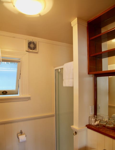 Family Studio Suite, 2 Bedrooms, Accessible, Garden Area | Bathroom | Free toiletries, hair dryer, towels