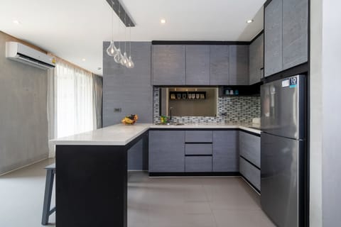 Exclusive Condo | Private kitchen | Electric kettle