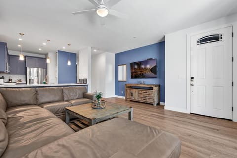 Entrance to Lower Unit