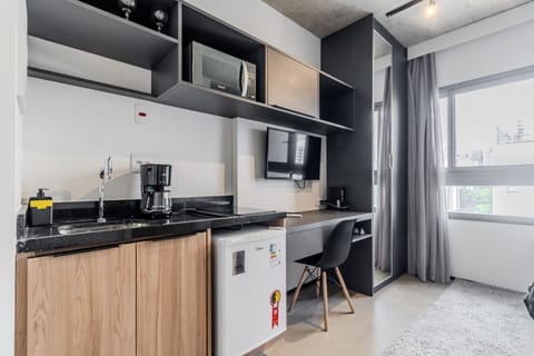 Exclusive Studio | Private kitchen | Mini-fridge, stovetop, espresso maker