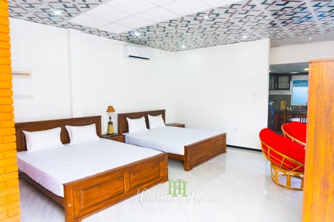 Luxury Double or Twin Room | Iron/ironing board, free WiFi