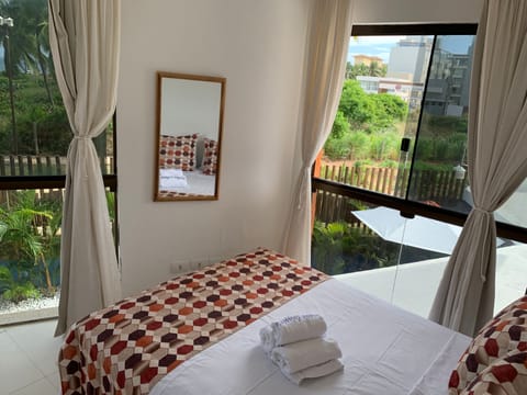 Deluxe House, 4 Bedrooms, Accessible, Beach View (01) | Egyptian cotton sheets, memory foam beds, individually decorated