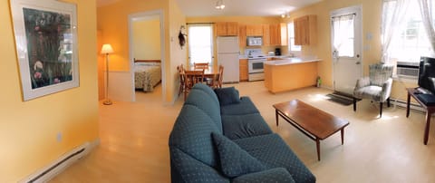 Deluxe Cottage, 3 Bedrooms, Resort View, Ground Floor | Blackout drapes, soundproofing, iron/ironing board