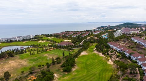 Family Villa, 4 Bedrooms, Sea View | Golf view