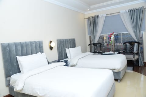 Deluxe Double or Twin Room, 2 Bedrooms, Non Smoking | Soundproofing, free WiFi