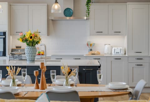 Polberro Cottage, Ground Floor: The contemporary kitchen area