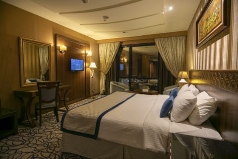 Junior Suite Kaaba View | Free WiFi