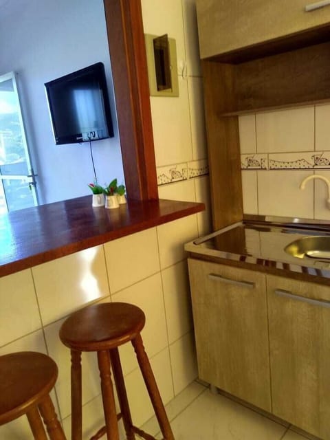 Standard Apartment, 2 Bedrooms | Private kitchen