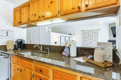 Apartment (1 Bedroom) | Interior