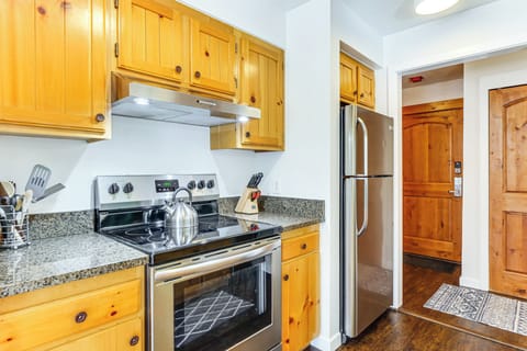 Apartment (1 Bedroom) | Interior